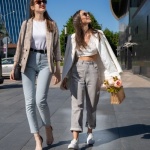 Rayonne au printemps : idées de looks féminins frais, chic et faciles à adopter