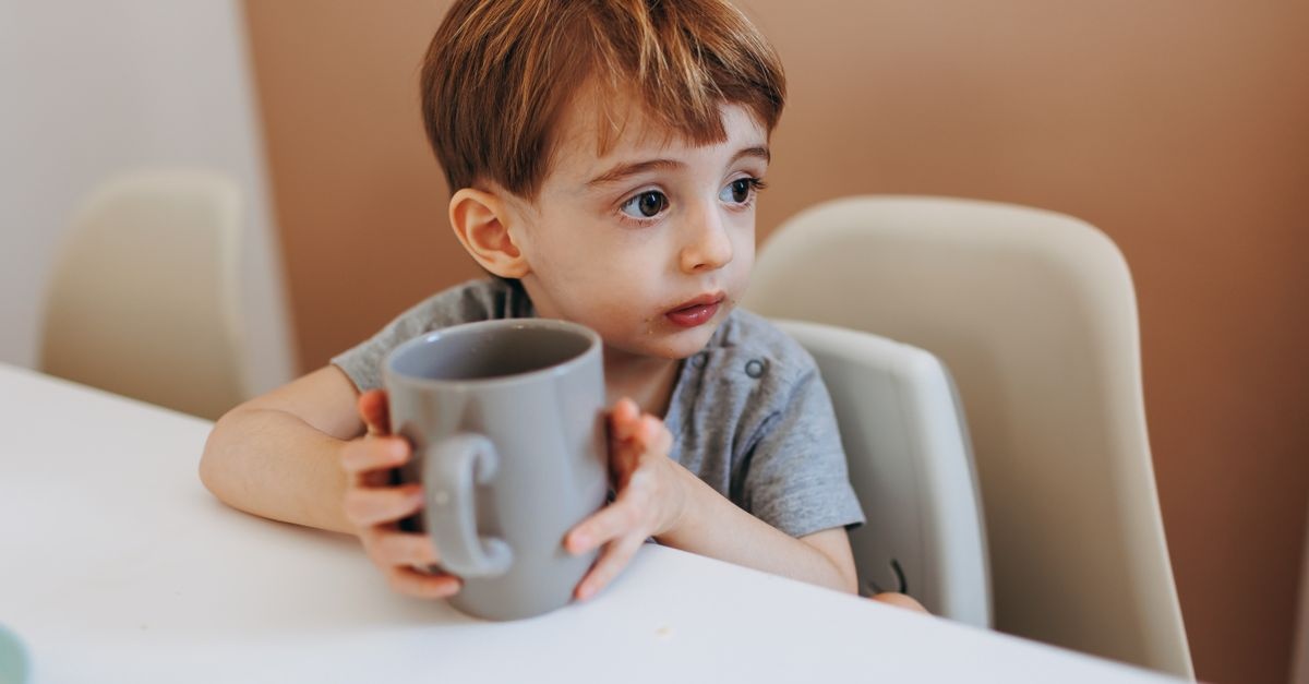 Mon enfant refuse de manger : astuces bienveillantes pour retrouver des repas sereins