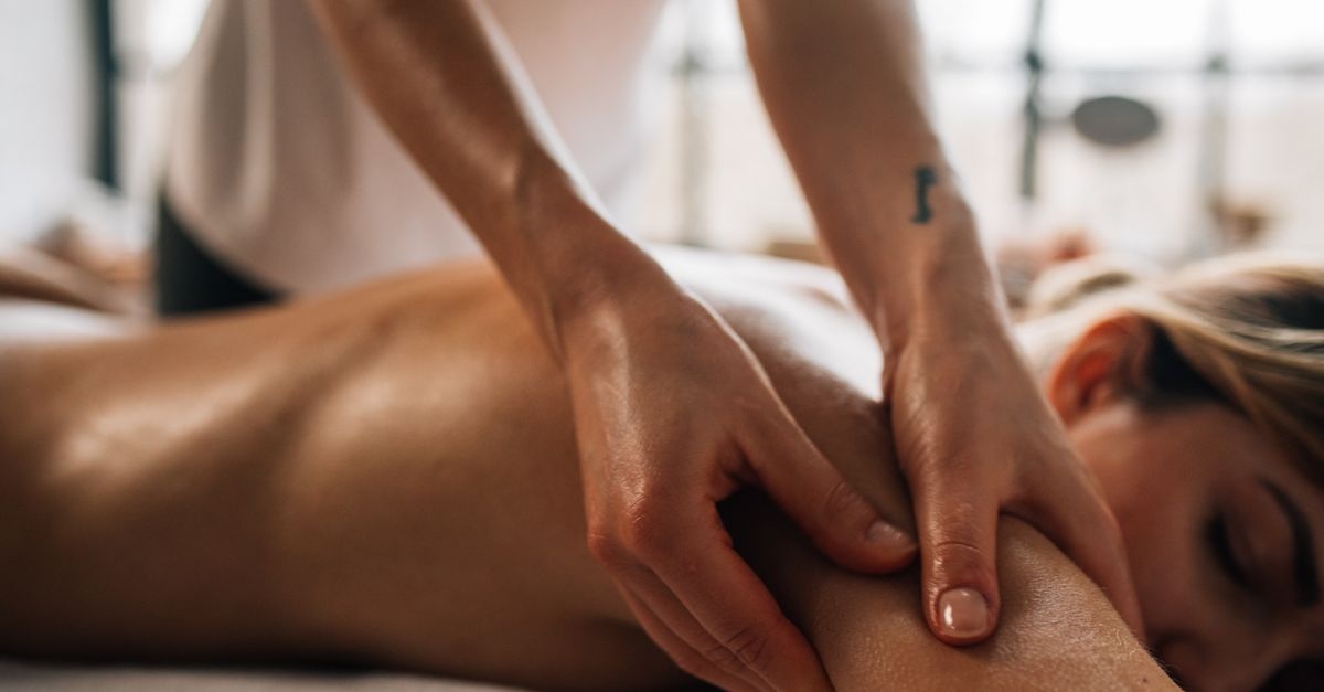Massage musculaire chez soi : 7 techniques simples pour détendre vos muscles et récupérer plus vite