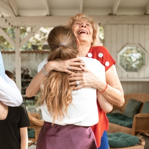 Tisser des liens précieux : renforcer la complicité entre grands-parents et petits-enfants